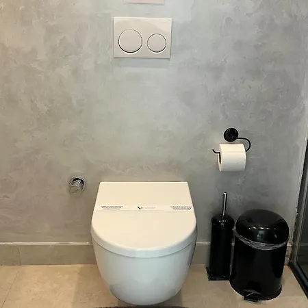 Luna Bodrum, Oezel Isitmali Havuzlu *