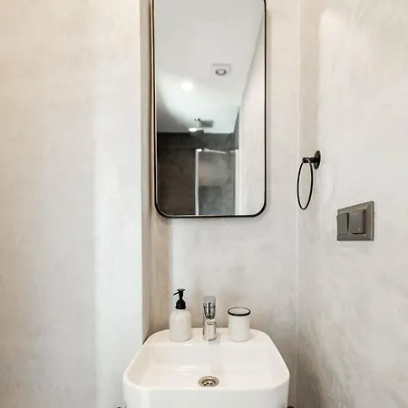 Holiday home Luna Bodrum, Oezel Isitmali Havuzlu Ortakent