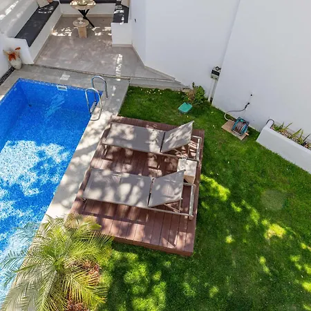 Luna Bodrum, Oezel Isitmali Havuzlu Holiday home Ortakent